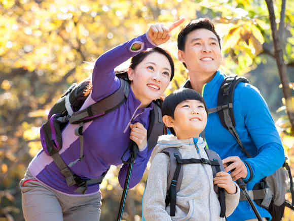 惠风和畅 带着孩子去登山