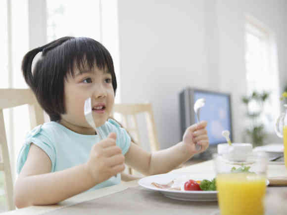 孩子不爱吃饭吗 有因可循